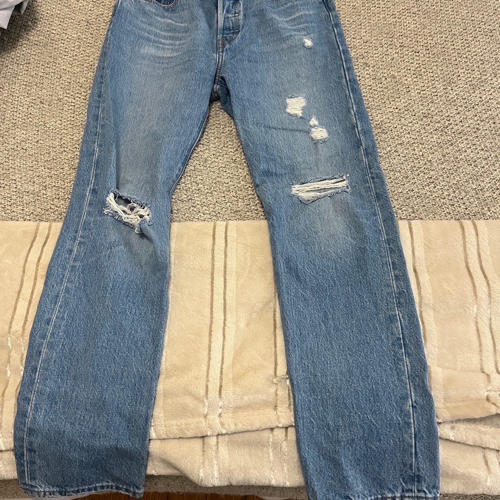 Blue Straight Jeans with Distressing